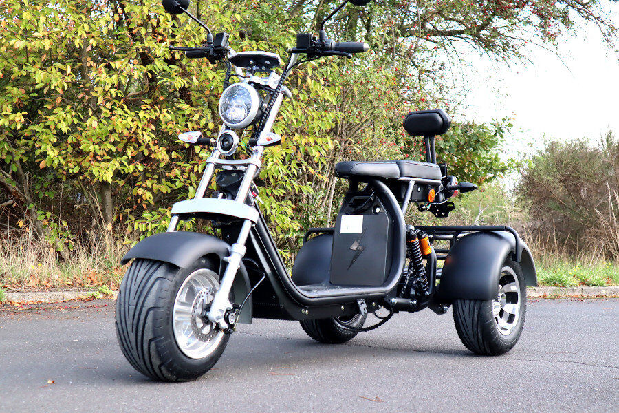 Coco Bike E-Scooter Trike CP7 - 45km, 2000W, Straßenzulassung
